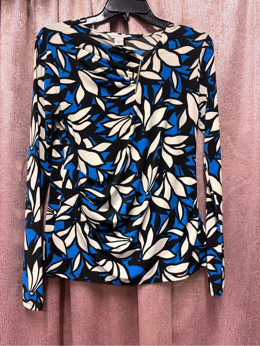Liz Claiborne Black, Blue & White Leaf-Print Long Sleeve Top